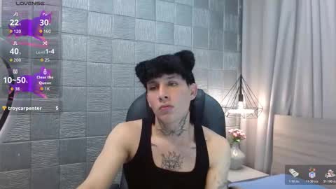 ian online show from October 2025 06:43:01 PM