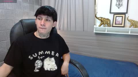 ian online show from November 2025 08:33:02 PM