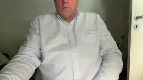 Snapshot of iaws61 chatting on December 2025 01:39:02 PM iaws61 online show from December 2025 01:39:02 PM