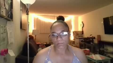 icanbnaughty1983 online show from June 2026 10:09:01 AM