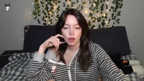 ice marcy online show from November 2025 01:31:01 PM