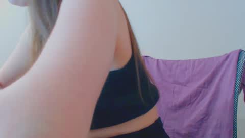 Ice online show from February 2025 02:49:01 PM