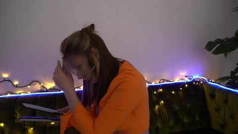 Danielle online show from December 2024 06:46:02 PM