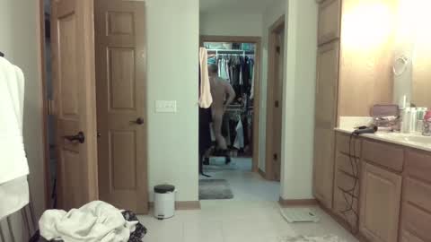 icelandicpimp42 online show from December 2025 11:02:01 PM