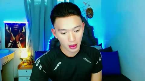 Mateo online show from September 2025 04:23:01 AM