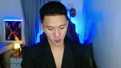 Mateo online show from November 2025 02:28:01 PM