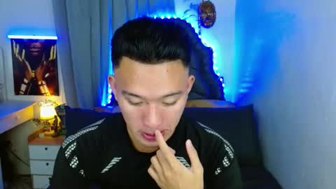 Mateo online show from November 2025 10:15:01 AM