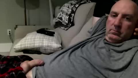 icumming online show from November 2025 03:51:02 AM