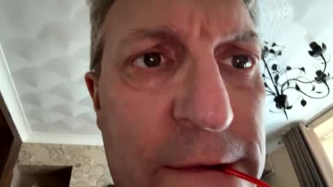 Snapshot of icums4u chatting on September 2025 04:32:02 PM icums4u online show from September 2025 04:32:02 PM