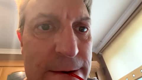 Snapshot of icums4u chatting on October 2025 01:42:02 PM icums4u online show from October 2025 01:42:02 PM