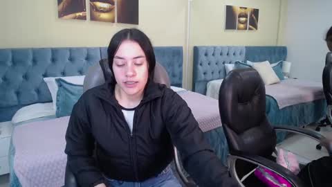 Icy online show from January 2025 11:58:02 AM