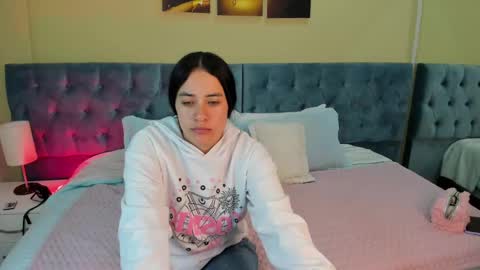 Icy online show from February 2025 11:21:02 AM