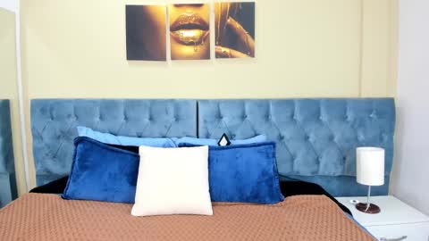 Icy online show from March 2025 11:27:01 AM