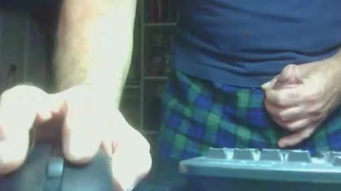 id10t4u online show from April 2026 04:09:02 AM