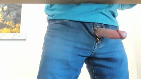 idfunguy2023 online show from February 2025 09:37:02 PM