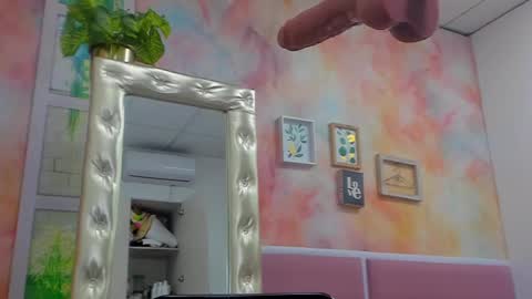 Idiris online show from January 2025 09:58:02 PM