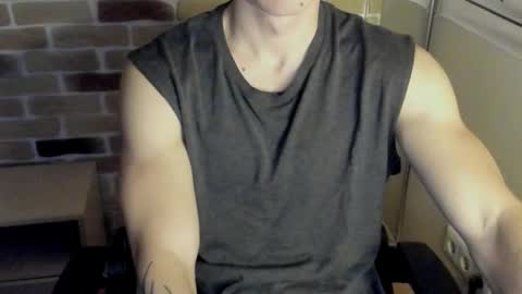 yo online show from November 2025 07:25:01 PM