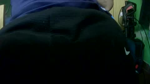 Nicolas online show from March 2026 07:42:01 PM