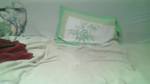 Snapshot of ifeellonelysometimes chatting on May 2026 07:30:01 PM ifeellonelysometimes online show from May 2026 07:30:01 PM