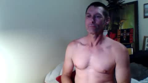 Snapshot of ifoundthegspot chatting on May 2026 09:47:01 AM Darthmark420 online show from May 2026 09:47:01 AM