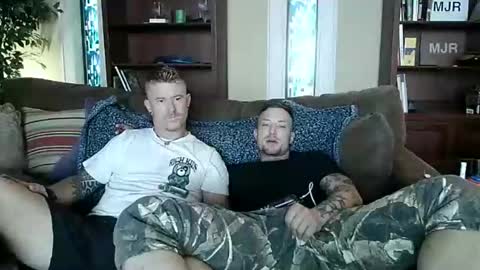 igunner2freaky4u online show from April 2026 01:38:02 PM