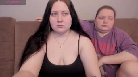 Snapshot of ihaveasecret_ chatting on February 2026 09:23:01 AM Alice online show from February 2026 09:23:01 AM