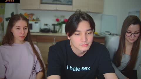 Julia and Mira online show from February 2025 05:51:02 PM