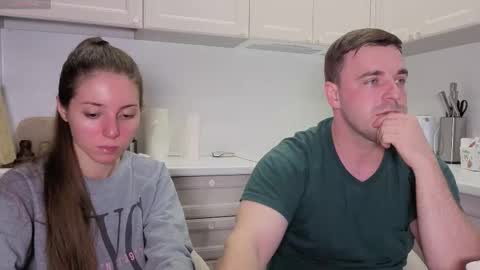 Julia and Mira online show from September 2025 06:08:02 PM