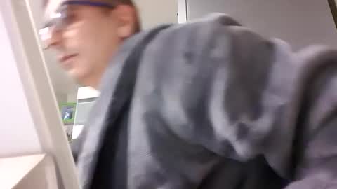 ihtiandar1008 online show from January 2026 10:03:02 PM