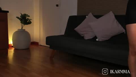 Lua     online show from October 2025 11:13:01 PM