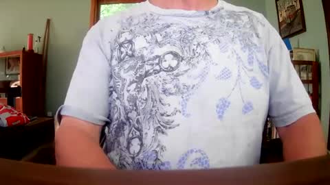 Snapshot of il_undercover chatting on July 2026 12:08:02 PM il_undercover online show from July 2026 12:08:02 PM
