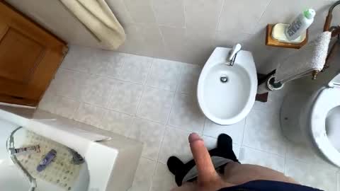 ilconte81 online show from December 2024 01:45:02 PM