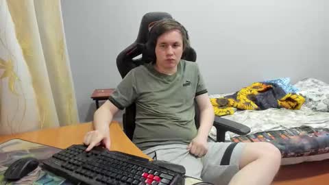 iliaskris online show from September 2025 10:09:01 PM