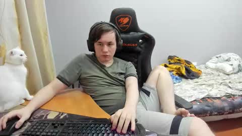 iliaskris online show from September 2025 11:38:01 PM