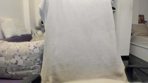 Snapshot of ilikefacial chatting on November 2025 05:48:01 PM Bamby online show from November 2025 05:48:01 PM