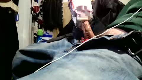 Snapshot of iliketofuck1975 chatting on November 2025 02:06:01 AM iliketofuck1975 online show from November 2025 02:06:01 AM