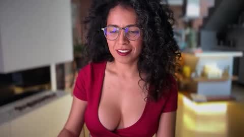 Kloe online show from February 2026 08:29:01 PM