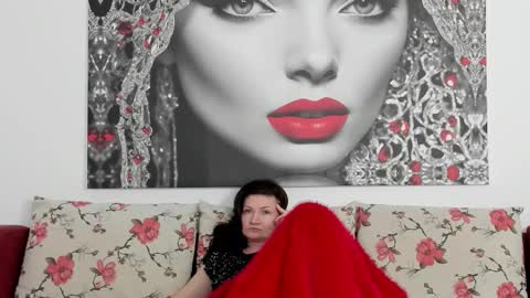 Snapshot of illegalbeauty87 chatting on March 2026 09:33:01 PM Ingrid or more easier...Miss GoDDess Mistress online show from March 2026 09:33:01 PM