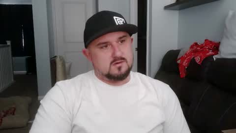 Letsgogetit online show from February 2026 05:19:02 PM