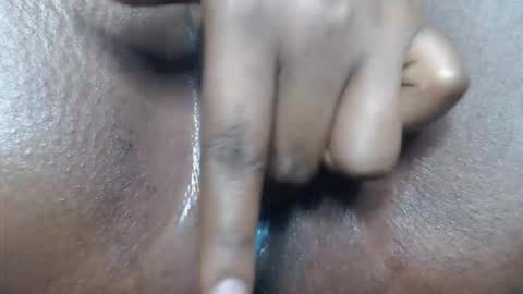 Snapshot of ilovewhitecocksalot chatting on November 2025 09:20:01 AM Sandrah online show from November 2025 09:20:01 AM