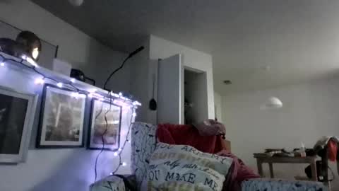 ilovewomensmokers0935 online show from June 2026 07:02:01 AM