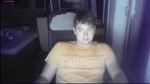 iloveyoutoo2000 online show from September 2025 05:38:01 PM