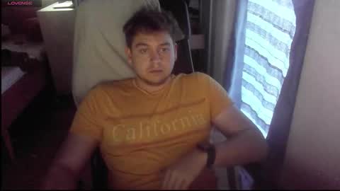 iloveyoutoo2000 online show from October 2025 03:02:01 PM