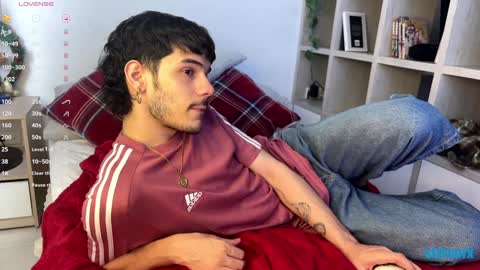 Snapshot of ilytheo chatting on December 2024 01:50:02 PM Theo --- OnlyFans stxrcorx online show from December 2024 01:50:02 PM