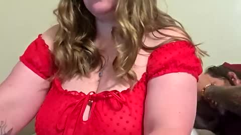Snapshot of im4koucr4zy chatting on May 2026 01:21:01 AM IM4KOUCR4ZY online show from May 2026 01:21:01 AM