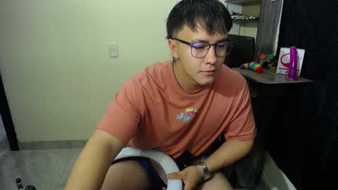 Snapshot of im__noah chatting on March 2025 11:11:01 AM im__noah online show from March 2025 11:11:01 AM