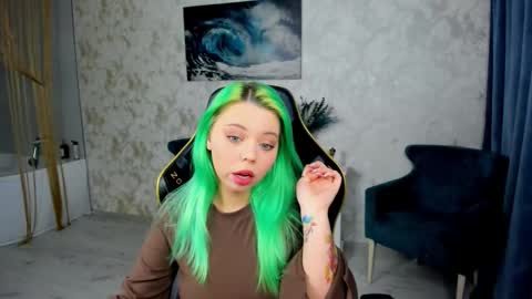 Roxy online show from February 2026 07:34:02 PM