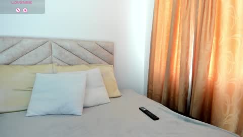 amber online show from December 2024 01:18:01 PM