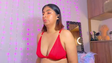 im_anna_ online show from December 2025 06:15:02 PM