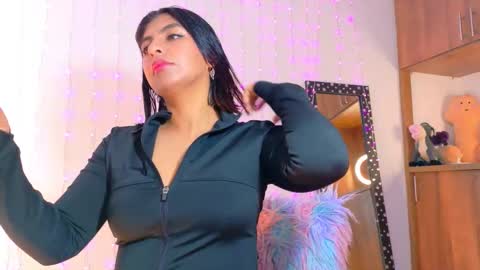 im_anna_ online show from January 2026 03:28:02 PM